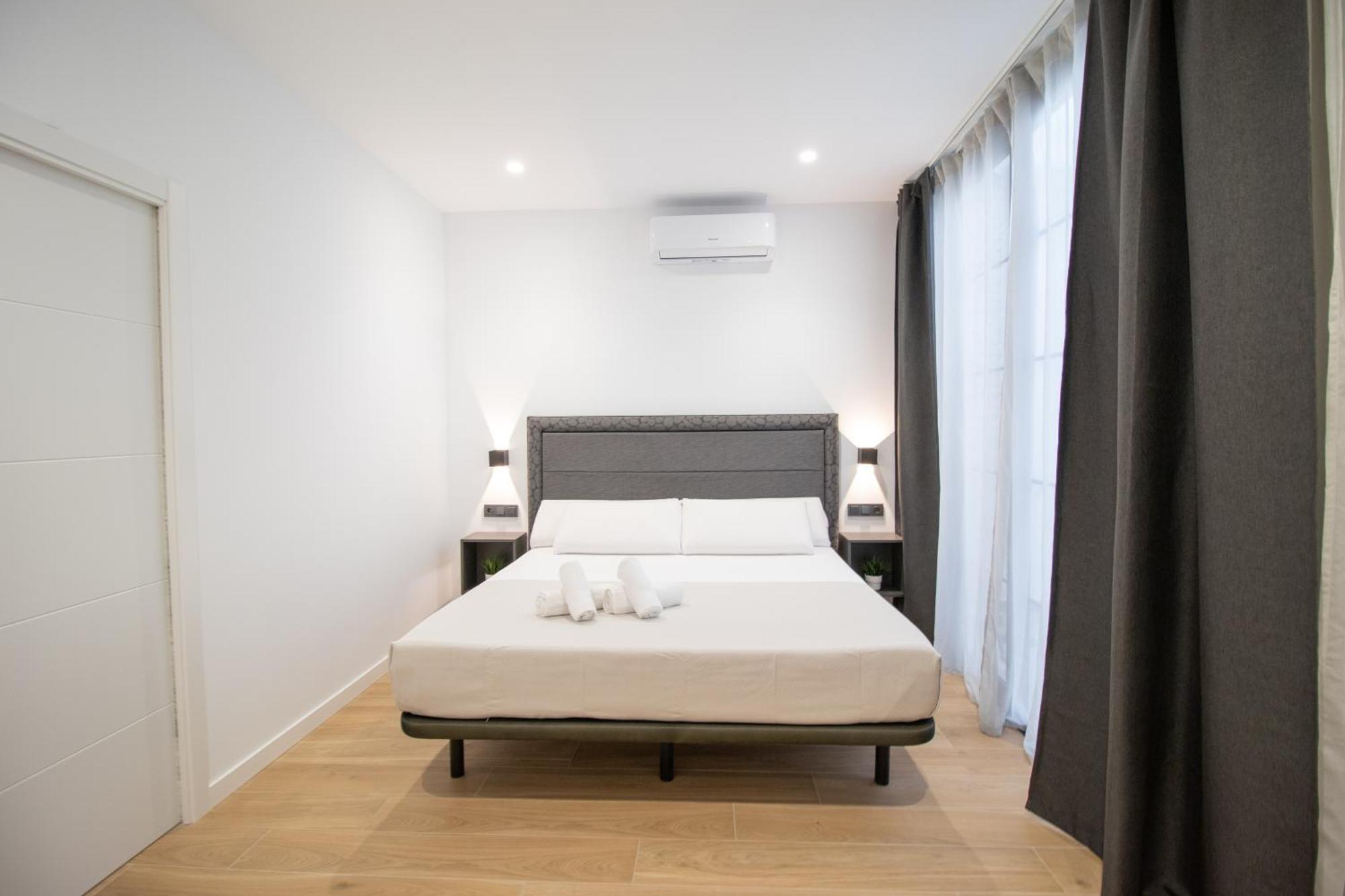 Bedtime Suites By Concept Flats Валенсия Екстериор снимка