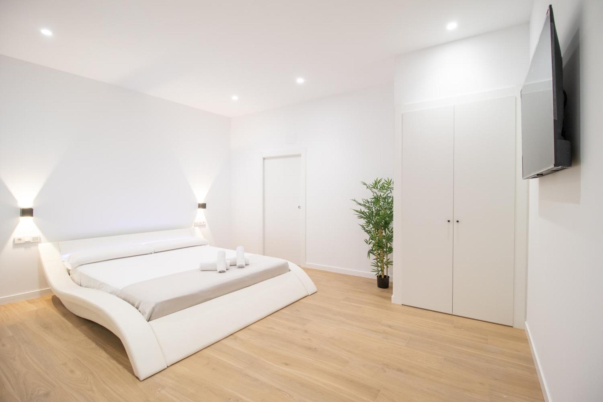 Bedtime Suites By Concept Flats Валенсия Екстериор снимка