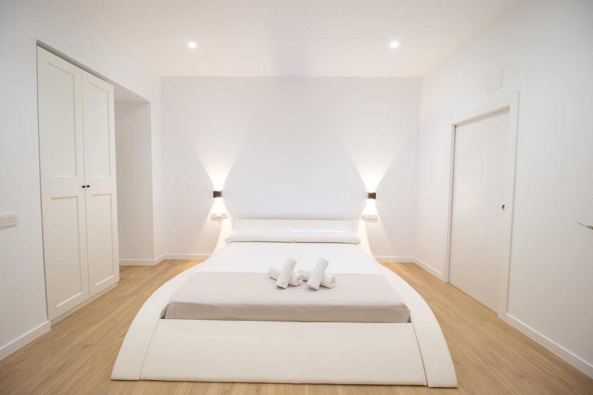 Bedtime Suites By Concept Flats Валенсия Екстериор снимка
